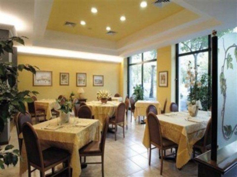 Hotel Piccolo Verona Exterior photo