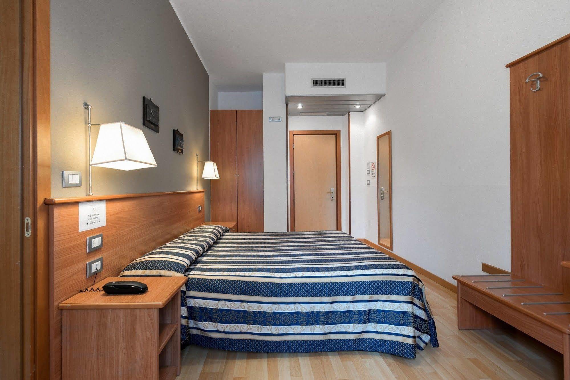 Hotel Piccolo Verona Exterior photo